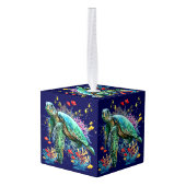 ウミガメの水中水色スタイル キューブオーナメント (裏面アングル)