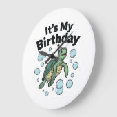 ウミガメの誕生日Tシャツデザイン_1 ラージ壁時計 (傾斜)