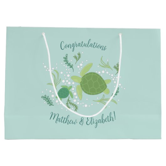 ウミガメの赤ちゃんシャワーの下 ラージペーパーバッグ (裏面)