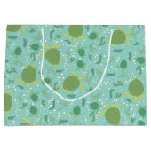 ウミガメの赤ちゃんシャワーの下 ラージペーパーバッグ (正面)