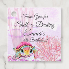 ウミガメ4歳の誕生日、海中 フェイバータグ