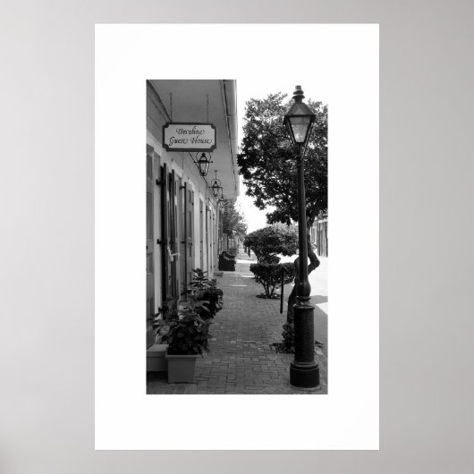 ウルスラインゲストハウス ポスター (正面)