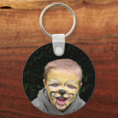 ウルトラキュートレオパードサファリ誕生日招待状ウィット キーホルダー (裏面)