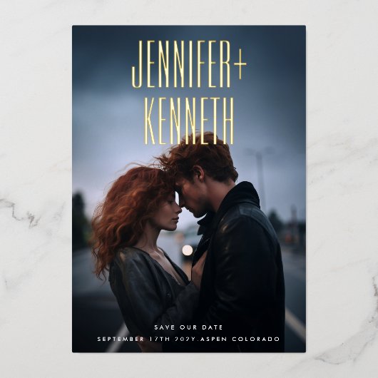 ウルトラシンプルモダンー名金ゴールド写真救私たちの日付 箔招待状 (正面)