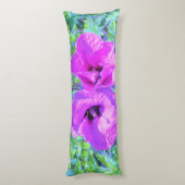 ウルトラバイオレット梅熱狂する紫ハイビスカス花 ボディピロー (裏面 (縦))