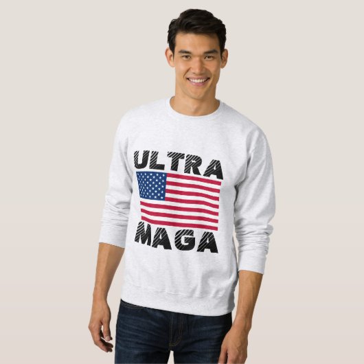 ウルトラマガトランプTシャツ – クリスマスTシャツ スウェットシャツ (正面フル)
