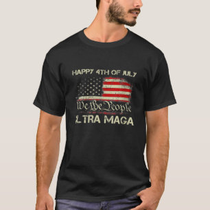 ウルトラマ誇りを持ったガアンチバイデン氏米国国旗プロトランプ2024 Tシャツ