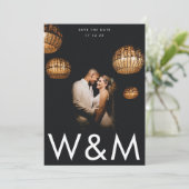 ウルトラモダンホワイトモノグラムQRコードバック セーブザデート (スタンド正面)