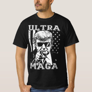 ウルトラMAGAおもしろいアンチバイデン氏米国国旗のプロトランプ傾向 Tシャツ