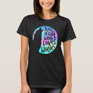ウルフカッコいいオオカミ女が狼を愛する Tシャツ