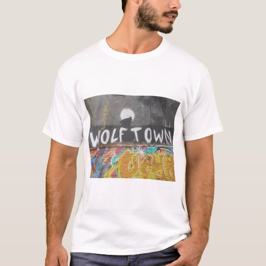 ウルヴァーハンプトンの通りの芸術 Tシャツ (正面)