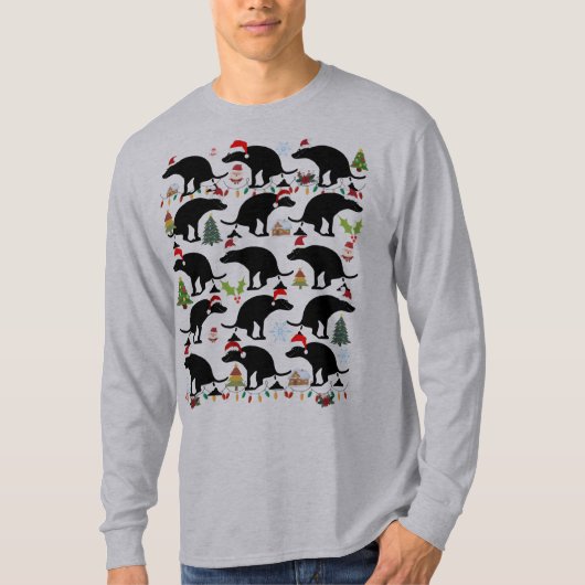 ウンチをする犬のクリスマスパターン Tシャツ (正面)