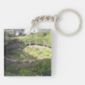 ウンファーストンシンホールヒドゥンサンクチュアリ キーホルダー (裏面)