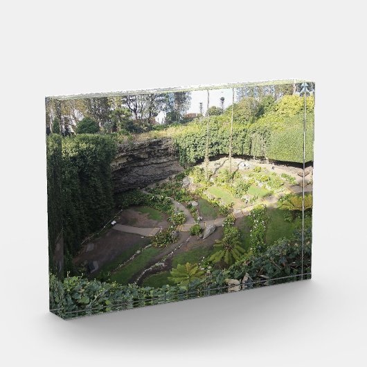 ウンファーストンシンホールヒドゥンサンクチュアリ フォトブロック (左)