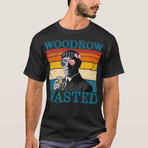 ウードローの無駄な愛国心レトロ飲むウィルソンTSh Tシャツ