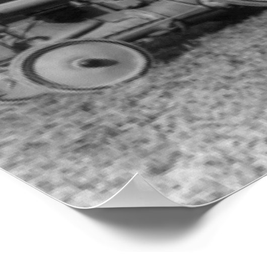 ウーマンドライビングフォードソントラクター写真 ポスター (角)