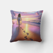 ウーマン歩くAサンセットビーチ クッション (裏面)