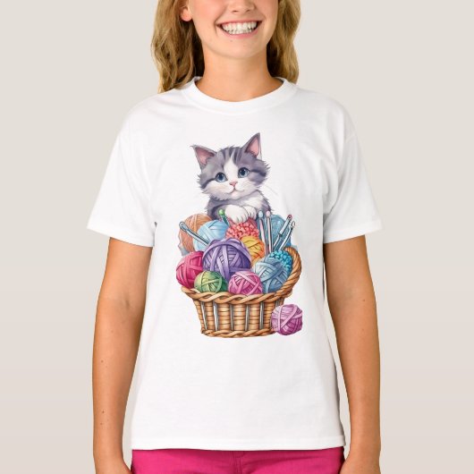 ウールの編み物バスケットの子猫 Tシャツ (正面)