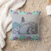 ウールクおもしろいッション付きキュートなグレーのタビーキャットキット クッション (ブランケット)