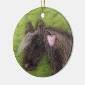 ウールポニーオーナメント セラミックオーナメント (左)