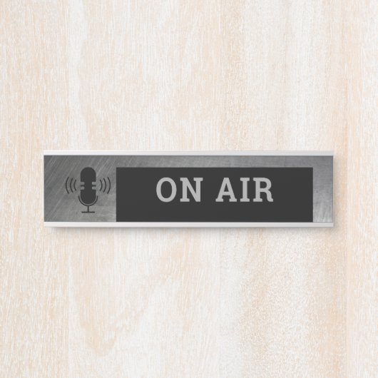 エアドアのサインに引っ掻きメタル効果 サインプレート (正面)