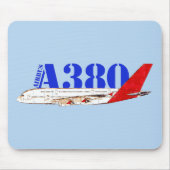 エアバスA380イラストレーション(赤いはっきりしたテールデザイン) マウスパッド (正面)