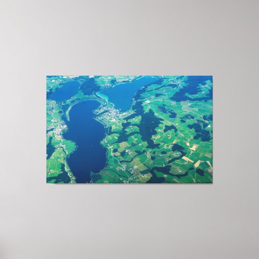 エアリアルビューブルーグリーンプラットランドキャンバスアート キャンバスプリント (正面)