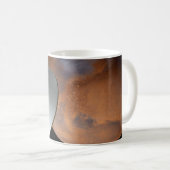 エアロシェルカプセル型の宇宙船が火星に接近する。 コーヒーマグカップ (正面右)