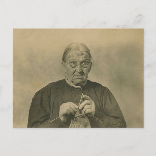 エイジ編み物おばあちゃん1910しわだらけのキャラクター勉強 ポストカード (正面)