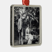 エイドリアンおよびヴァージニアスティーブン1900年 メタルオーナメント (右)