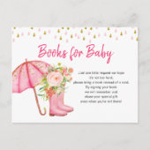 エイプリルシャワーが5月の花の本を持ってベビー ポストカード (正面)