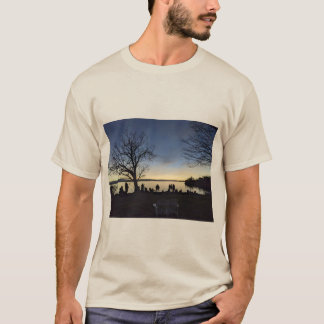 エイプリル・エクリプス Tシャツ