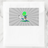 エイリアンおもしろい選手がボールを蹴る 長方形シール (バッグ)