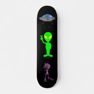 エイリアンおもしろいUFOスケートボード スケートボード