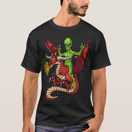 エイリアンがドラゴンに乗る Tシャツ (正面)