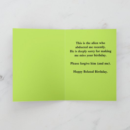 エイリアンが申し訳ない彼は私にあなたの恋しく思誕生日カードを作った カード (内部)
