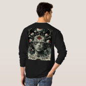 エイリアンによる地球の観察バックプリントデザイン Tシャツ (裏面フル)