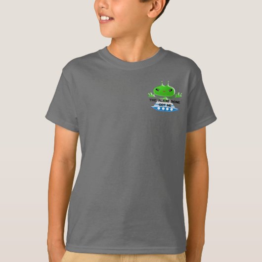 エイリアンに捕まっちゃった Tシャツ (正面)