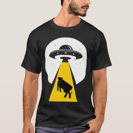 エイリアンの牛誘拐UFO宇宙船 Tシャツ (正面)