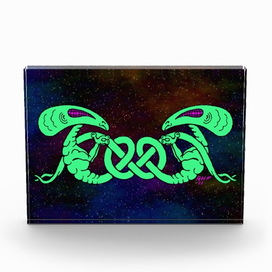 エイリアンの組み込み(エイリアンとケルト結び目模様) フォトブロック (正面)