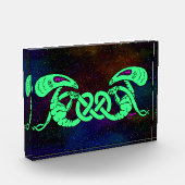 エイリアンの組み込み(エイリアンとケルト結び目模様) フォトブロック (左)