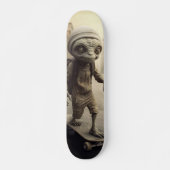 エイリアンの車輪への侵入 スケートボード (正面)