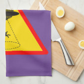 エイリアンアブダクションUFO Thunder_Cove キッチンタオル (四つ折り)