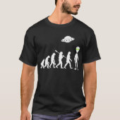 エイリアンエボリューション 宇宙人 UFO 宇宙 おもしろデザイン Tシャツ (正面)