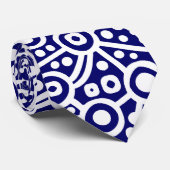 エイリアンキュット抽象芸術 – ホワイトオンダークブルー ネクタイ (ロール)