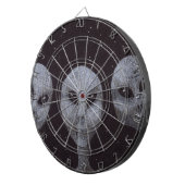 エイリアングレー ダーツボード (正面右)