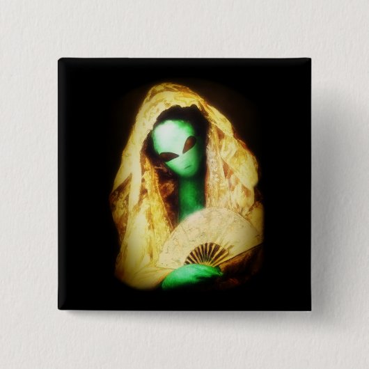 エイリアンレースマンティージャを着る 缶バッジ (正面)