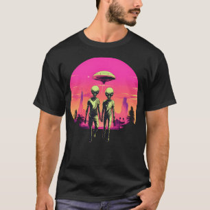 エイリアン侵入 Tシャツ