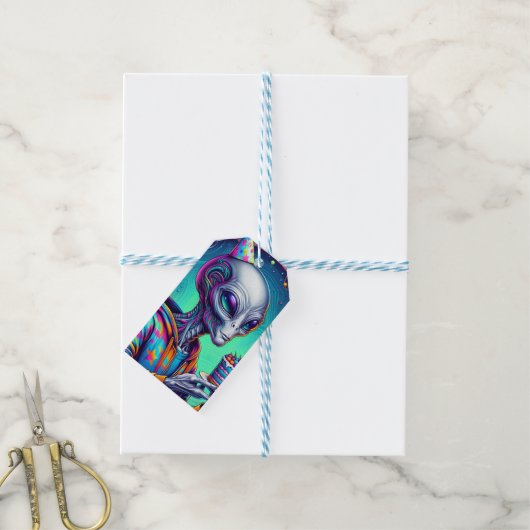 エイリアン保持お誕生日ケーキ ギフトタグ (より糸付き)