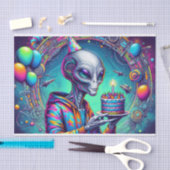 エイリアン保持お誕生日ケーキ 薄葉紙 (クラフト)